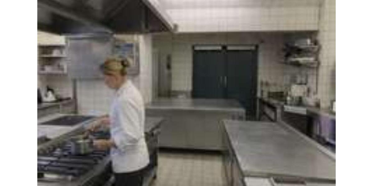 Gewerbeobjekt Homberg (Efze) - 2.900&euro; | Angebot:25872826