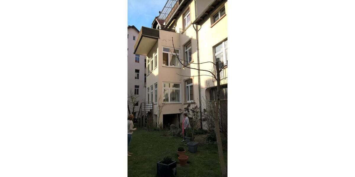 Etagenwohnung Hameln - 4 Zimmer, 160 m&sup2;, 1.040&euro; | Angebot:26621211