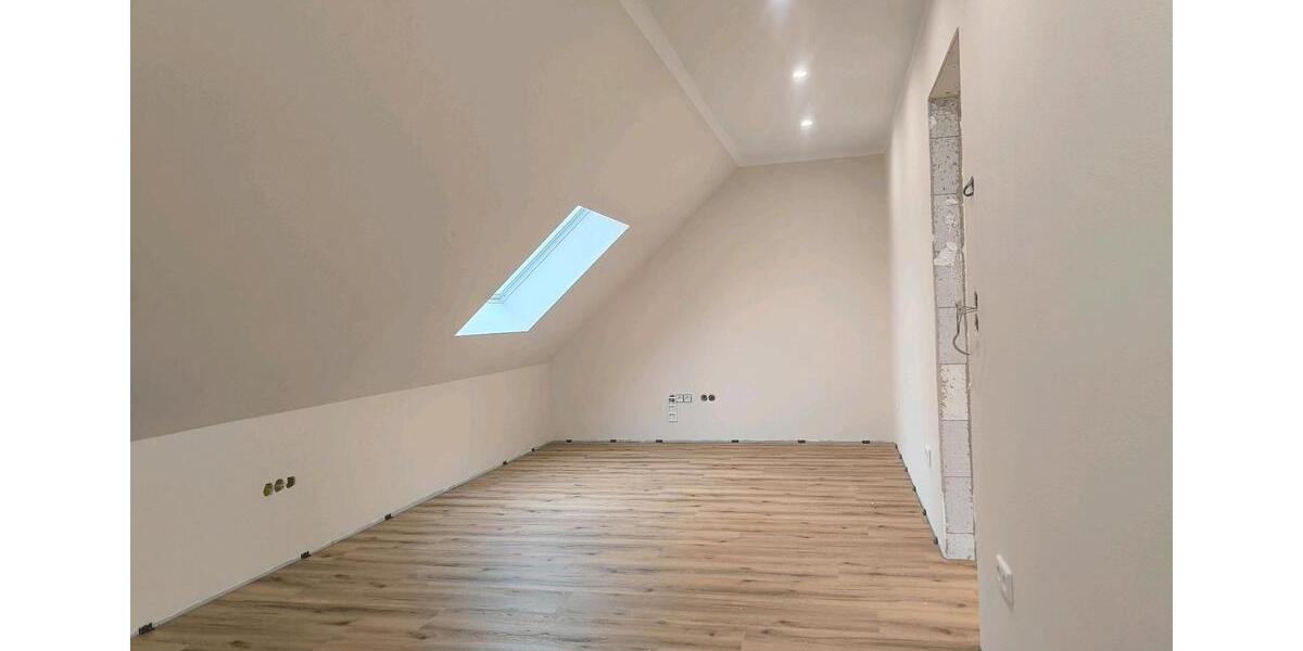 Doppelhaushälfte Heide - 4 Zimmer, 110 m&sup2;, 1.250&euro; | Angebot:24975389