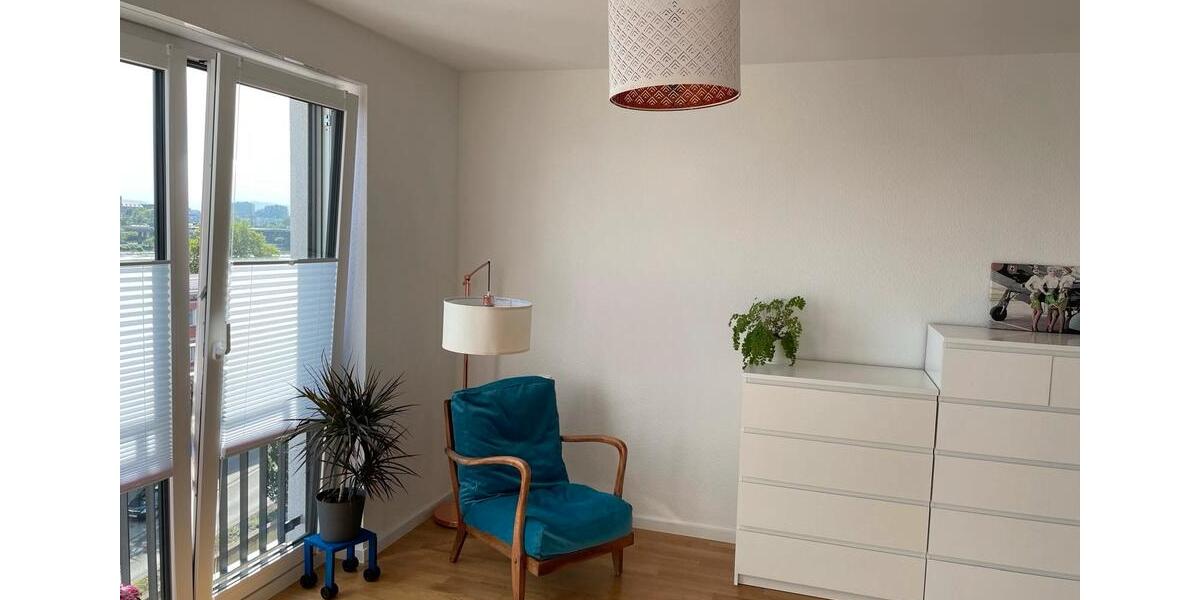 Etagenwohnung Ludwigshafen am Rhein - 5 Zimmer, 150 m&sup2;, 2.050&euro; | Angebot:24818847