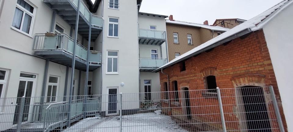 Etagenwohnung Arnstadt - 2 Zimmer, 60 m&sup2;, 500&euro; | Angebot:25120873