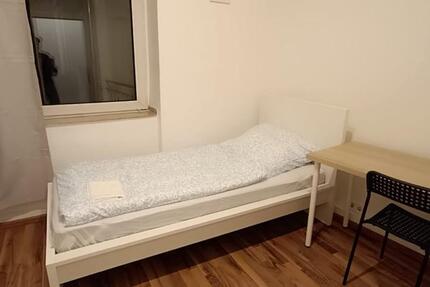 WG Zimmer in 10 er WG 9 zimmer