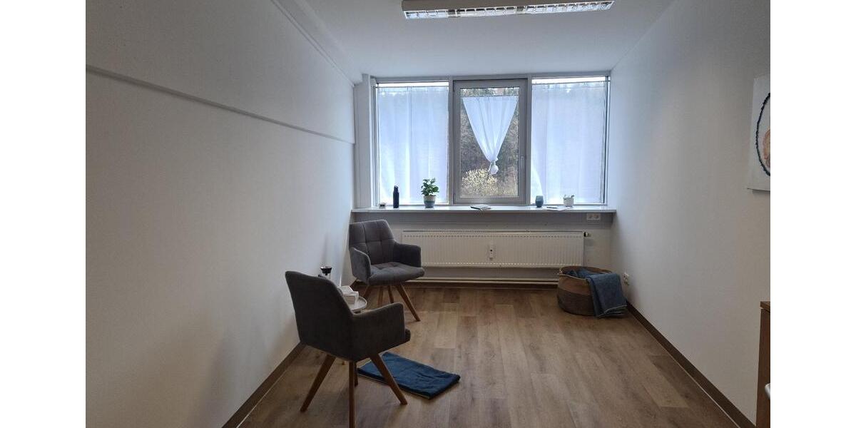 Gewerbeobjekt Adelsried - 150&euro; | Angebot:26596447