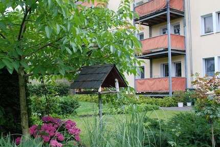 Wohnung zum Mieten in Duisburg 640 € 81.58 m²