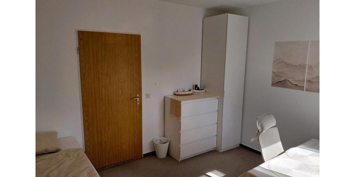 Etagenwohnung Potsdam - 1 Zimmer, 12 m&sup2;, 360&euro; | Angebot:26626026