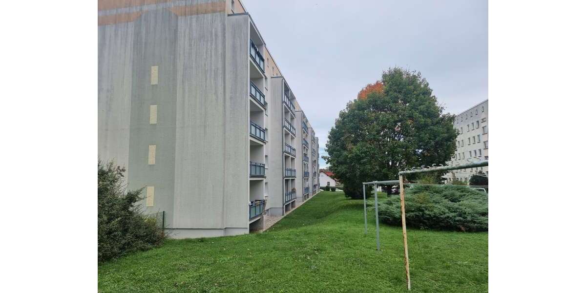 Etagenwohnung Weida - 3 Zimmer, 62 m&sup2;, 340&euro; | Angebot:25401525