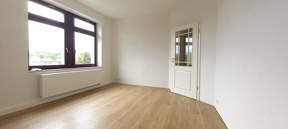 Etagenwohnung Heidenau - 3 Zimmer, 87 m&sup2;, 800&euro; | Angebot:26564181
