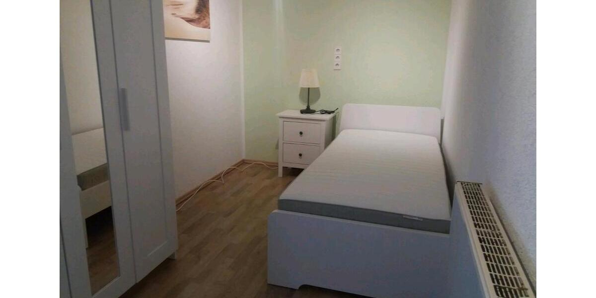 Wohnen auf Zeit Edenkoben - 3 Zimmer, 95 m&sup2;, 450&euro; | Angebot:24867961