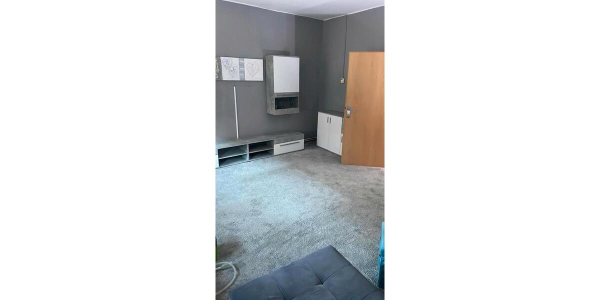 Biete eine 2 Zimmer - Wohnung mit Küche und Bad 2 zimmer