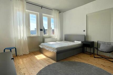 Wohnen auf Zeit Gießen - 4 Zimmer, 125 m&sup2;, 670&euro; | Angebot:26357321