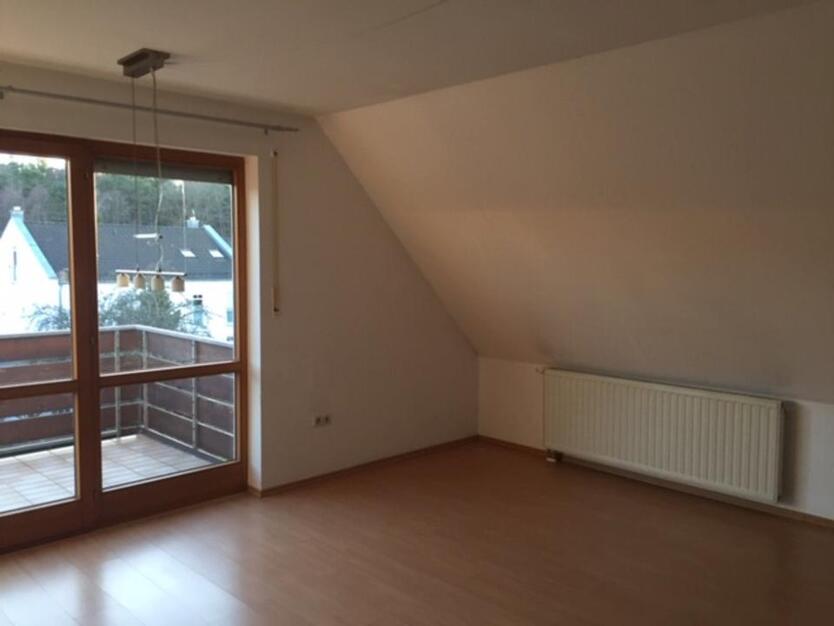 90475 Nürnberg 2 Zimmer Maisonette-Wohnung mit Balkon+Dachstudio zimmer