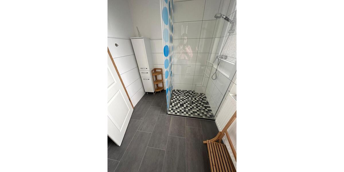 Einfamilienhaus Wilhelmshaven Aldenburg - 2 Zimmer, 73 m&sup2;, 595&euro; | Angebot:24380455