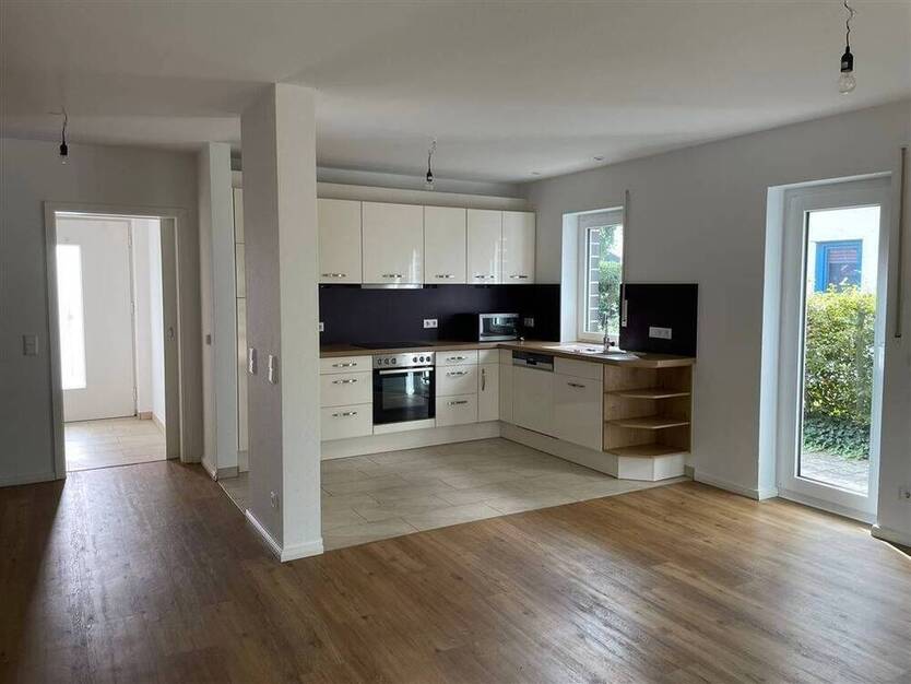 Moderne Doppelhaushälfte mit 2 Galerien und Garten zwischen Fischerhude und Lilienthal!