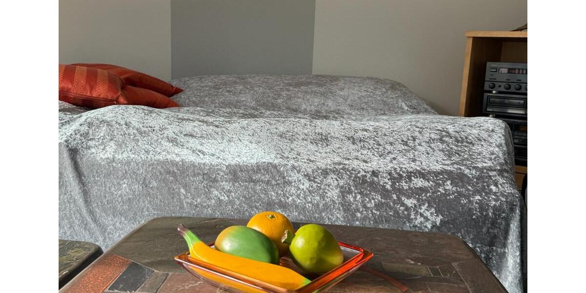 Erdgeschoßwohnung Leichlingen (Rheinland) - 2 Zimmer, 90 m&sup2;, 1.800&euro; | Angebot:24653747