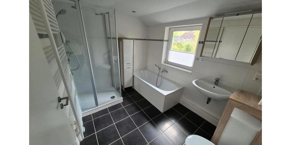 Dachgeschoßwohnung Hanstedt - 3 Zimmer, 71 m&sup2;, 920&euro; | Angebot:26588532