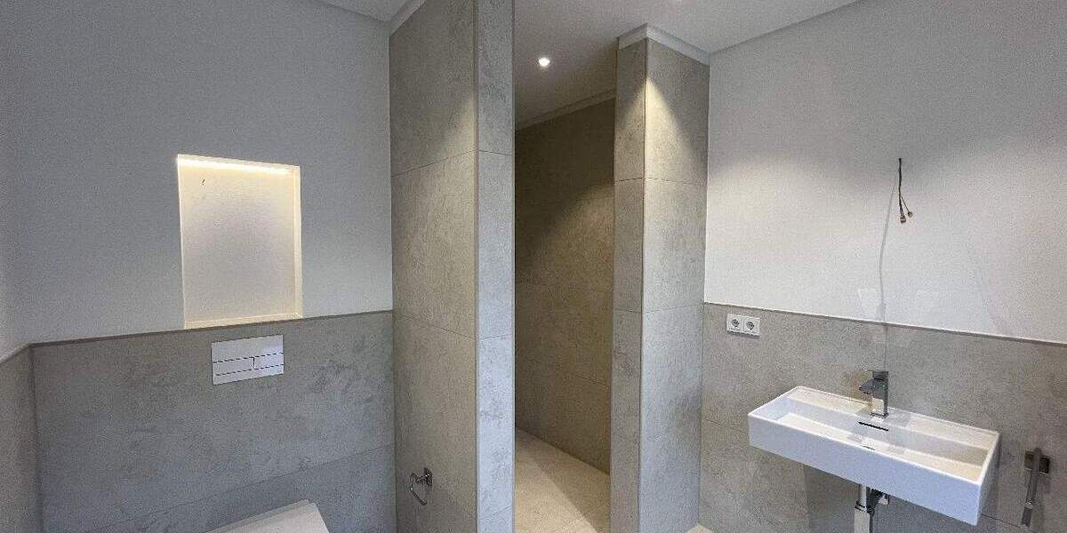 Etagenwohnung Paderborn Kernstadt - 2 Zimmer, 98 m&sup2;, 1.400&euro; | Angebot:24700558