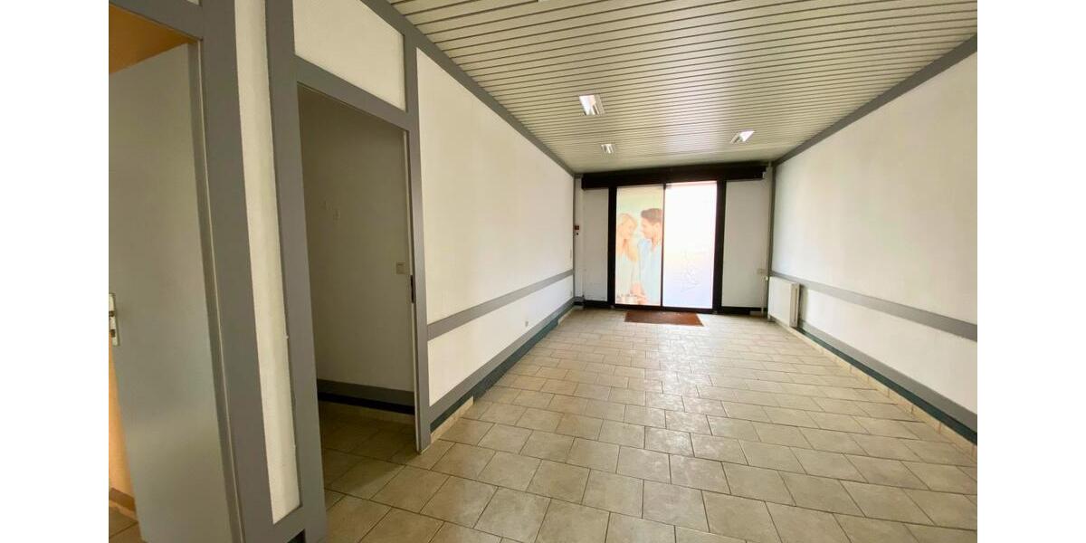 Etagenwohnung Suhl - 1 Zimmer, 53 m&sup2;, 264&euro; | Angebot:26383683