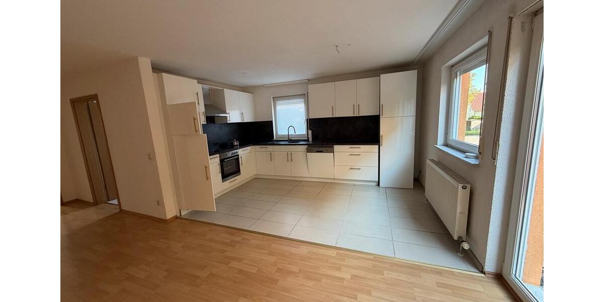 Erdgeschoßwohnung Bretten - 2 Zimmer, 70 m&sup2;, 900&euro; | Angebot:26507751