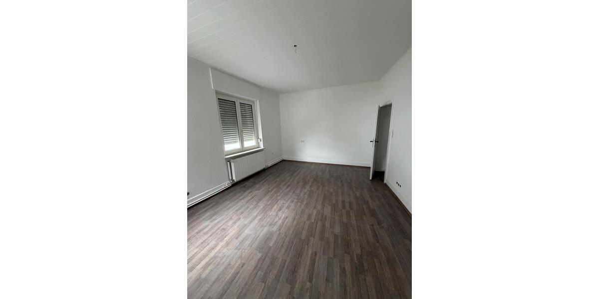 Erdgeschoßwohnung Frankfurt am Main Sossenheim - 3 Zimmer, 80 m&sup2;, 1.250&euro; | Angebot:26547099