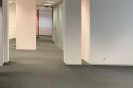 VB3922 Attraktive, barrierefreie, helle und klimatisierte Gewerbefläche mit großem Schaufenster Regensburg - Ost zimmer