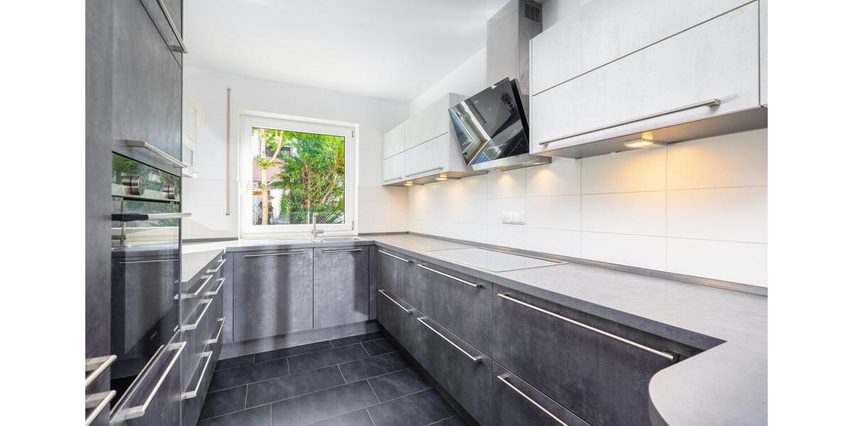 Reihenhaus Augsburg Haunstetten-Siebenbrunn - 5 Zimmer, 147 m&sup2;, 2.250&euro; | Angebot:24762123