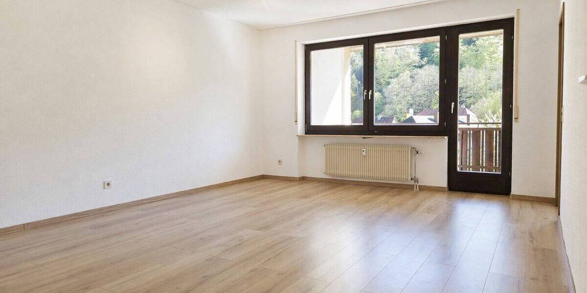 Etagenwohnung Bad Berneck - 1 Zimmer, 42 m&sup2;, 370&euro; | Angebot:26290263