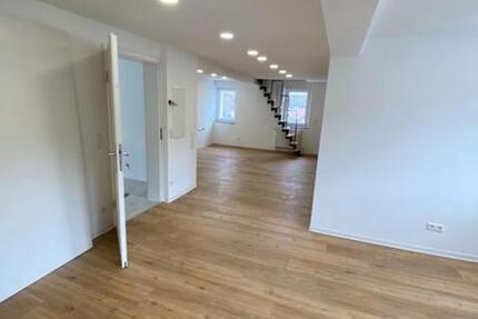 Wohnung Möckmühl - 2 Zimmer, 70 m&sup2;, 700&euro; | Angebot:25851461