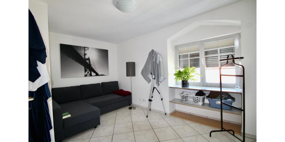 Maisonettenwohnung Hofheim am Taunus - 3 Zimmer, 130 m&sup2;, 1.625&euro; | Angebot:25973724