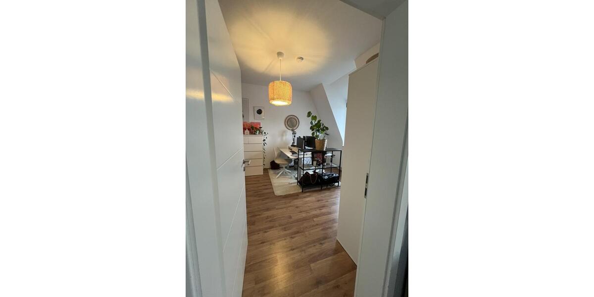 Dachgeschoßwohnung Dortmund Innenstadt Ost - 3 Zimmer, 75 m&sup2;, 818&euro; | Angebot:24751893