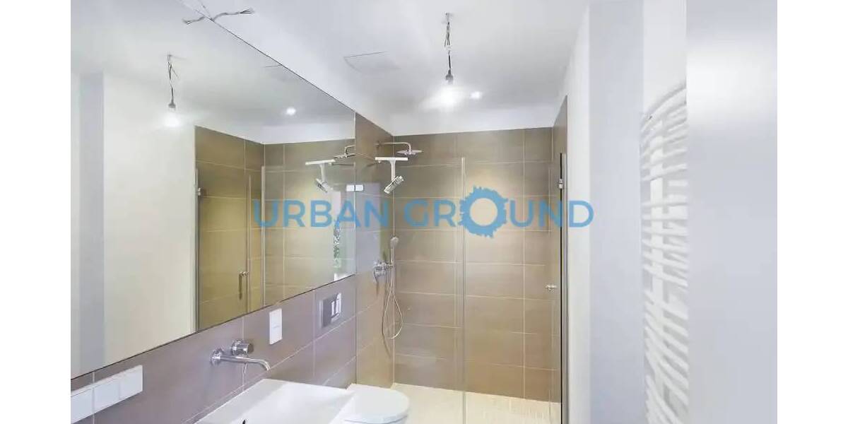 Etagenwohnung Berlin Mitte - 3 Zimmer, 81 m&sup2;, 2.160&euro; | Angebot:26886585