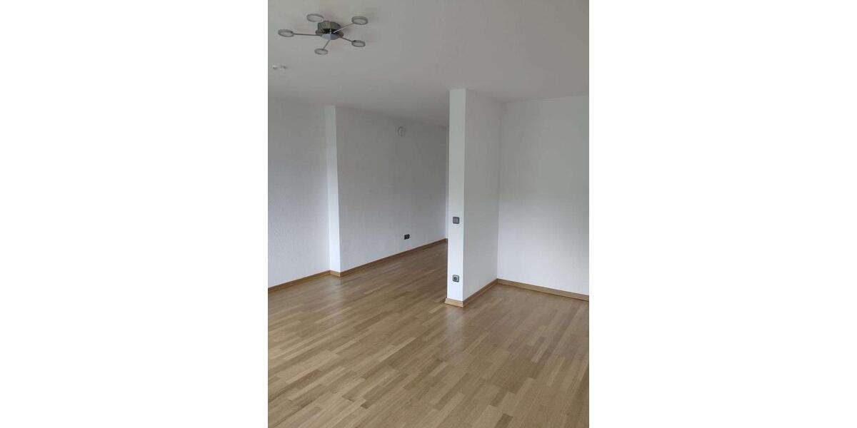 Etagenwohnung Aachen Aachen-Mitte - 2 Zimmer, 63 m&sup2;, 800&euro; | Angebot:26461047