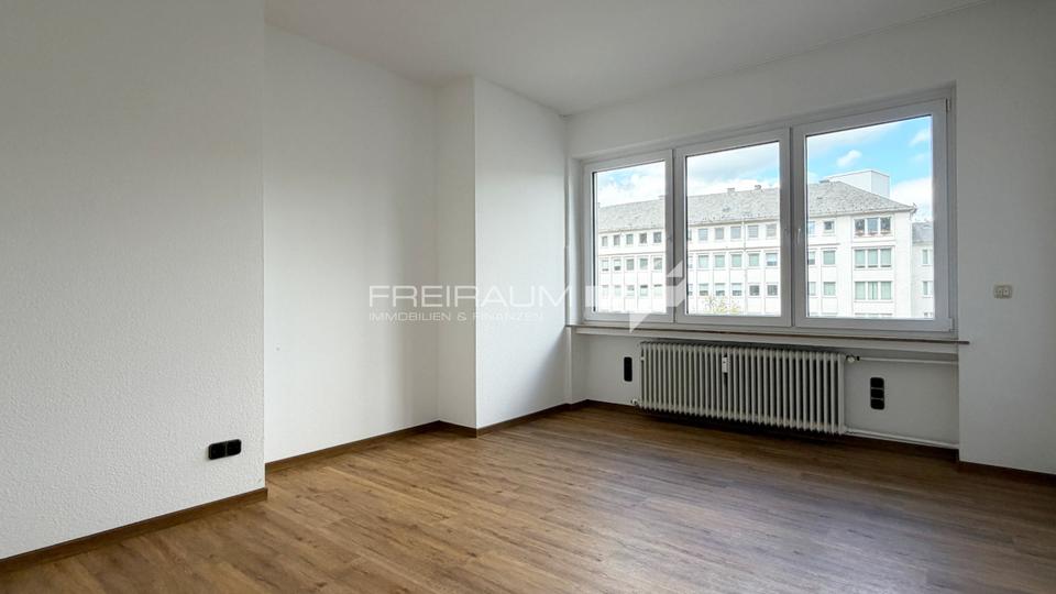 Etagenwohnung Siegen - 3 Zimmer, 78 m&sup2;, 650&euro; | Angebot:26490865