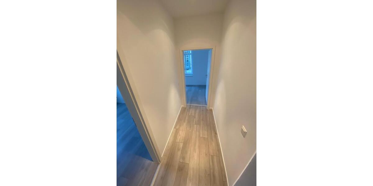 Außergewöhnlich wohnen! Großzügige 4-Raum-Wohnung mit Wohnküche, Komfortbad und Stellplatz in Gera. - Etagenwohnung Gera Ostviertel | Angebot:27284787