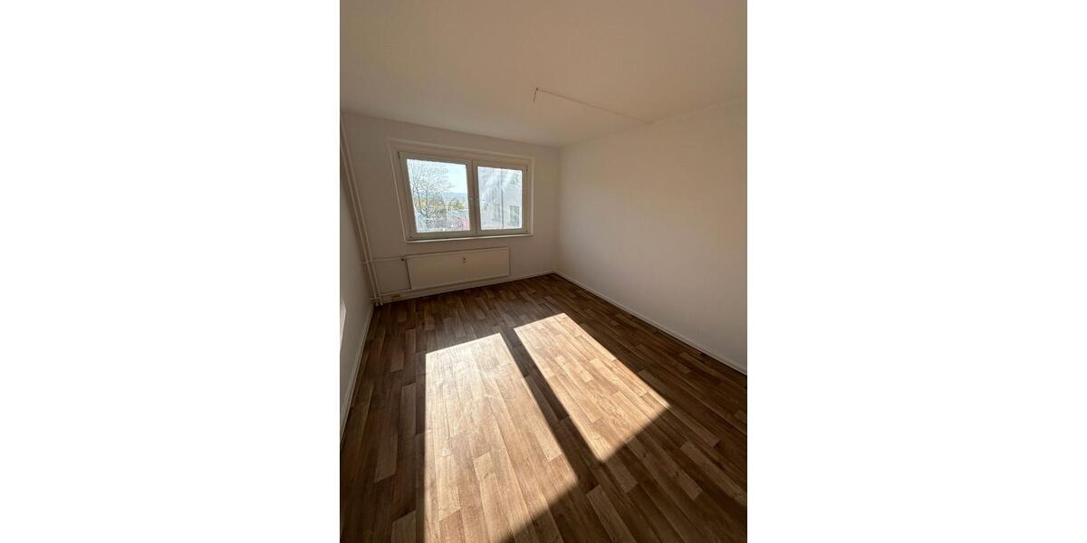 Etagenwohnung Breitenworbis - 3 Zimmer, 67 m&sup2;, 422&euro; | Angebot:26085937