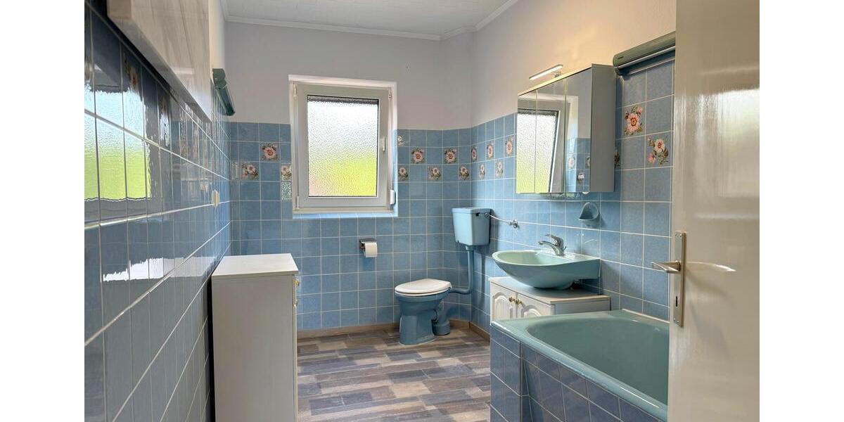 Frisch renoviert – Ihr neues Zuhause: 4-Zimmer-Wohnung mit Balkon 4 zimmer