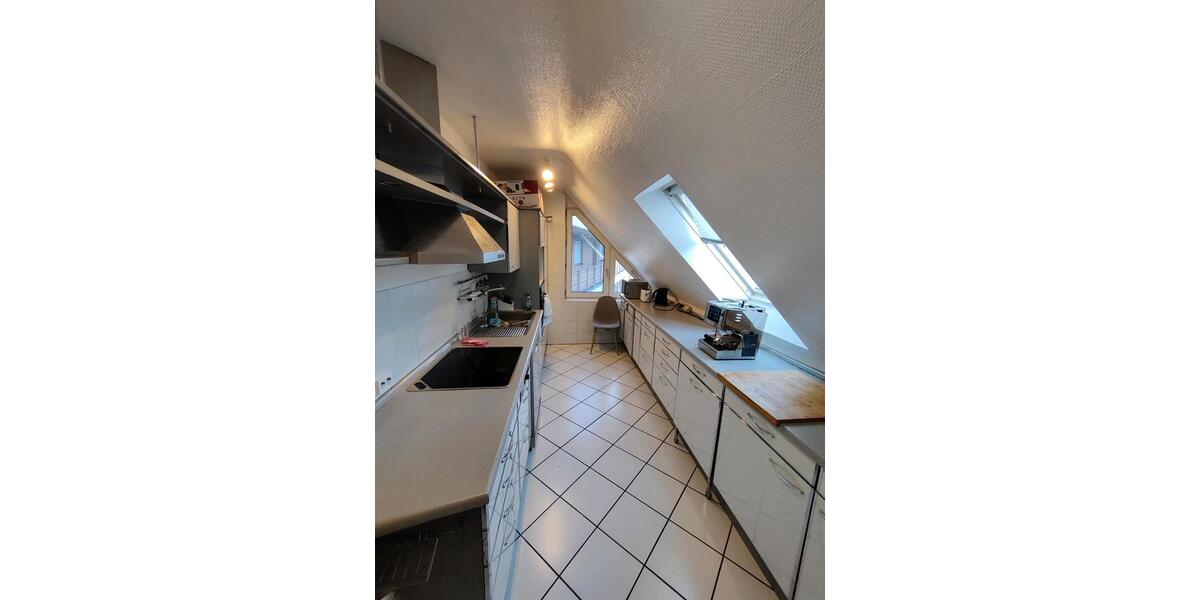 Wohnen auf Zeit Troisdorf - 1 Zimmer, 145 m&sup2;, 700&euro; | Angebot:26704109