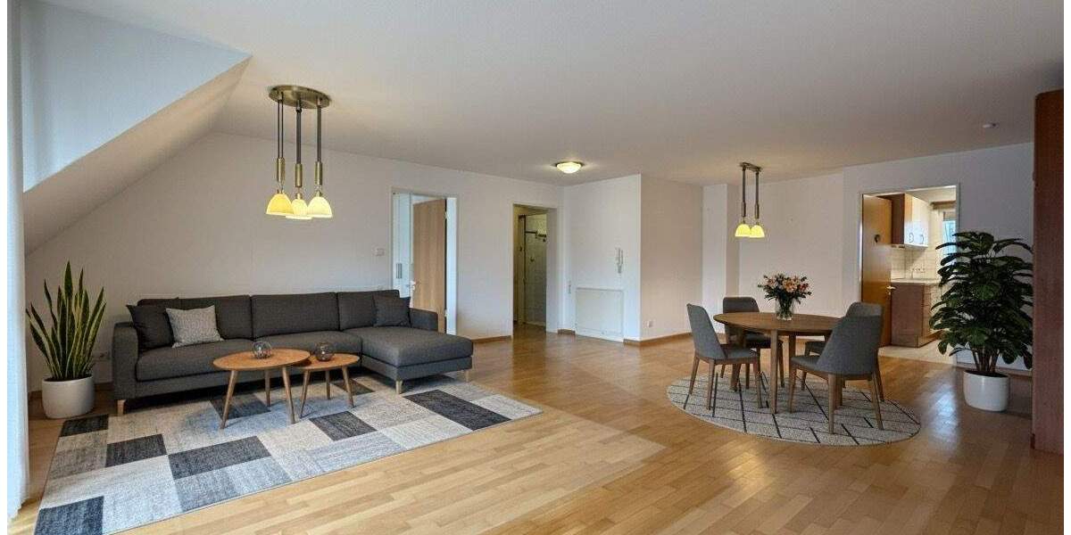 Etagenwohnung Sindelfingen Mitte - 2 Zimmer, 87 m&sup2;, 1.400&euro; | Angebot:24775668