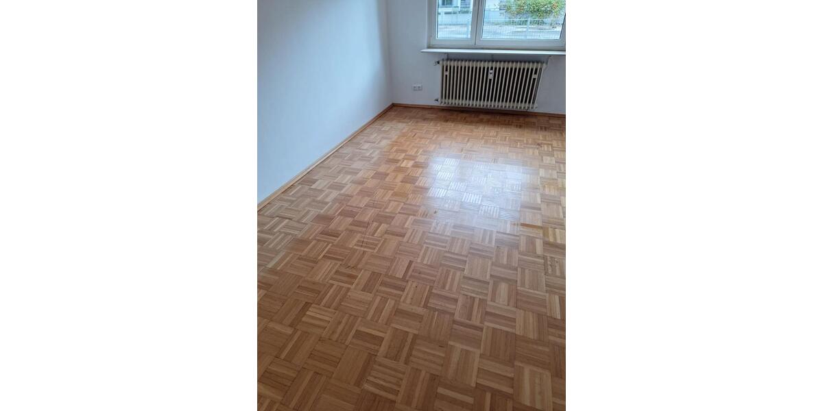 Erdgeschoßwohnung Frankfurt am Main Nord-West - 3 Zimmer, 84 m&sup2;, 1.350&euro; | Angebot:26639017