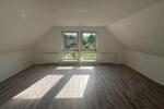 Dachgeschoßwohnung Kreuztal - 5 Zimmer, 70 m&sup2;, 750&euro; | Angebot:25053451