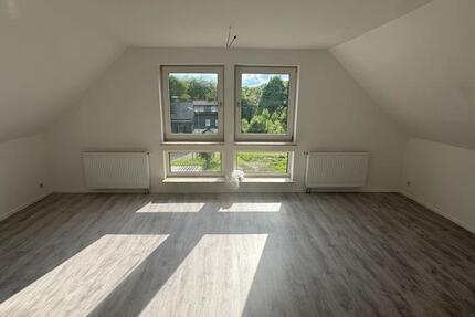 Wohnung Kreuztal - 5 Zimmer, 70 m&sup2;, 750&euro; | Angebot:25053451
