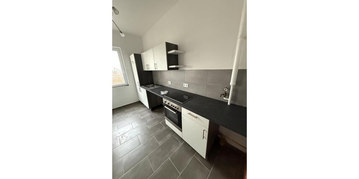 Erdgeschoßwohnung Kassel Fasanenhof - 3 Zimmer, 83 m&sup2;, 950&euro; | Angebot:26038492