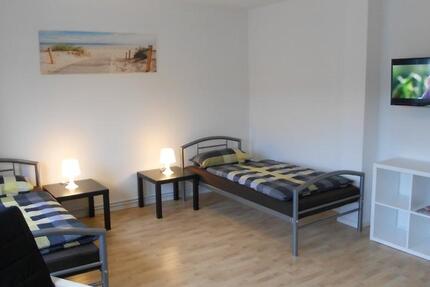 Wohnung Neumünster - 2 Zimmer, 65 m&sup2;, 900&euro; | Angebot:23689350
