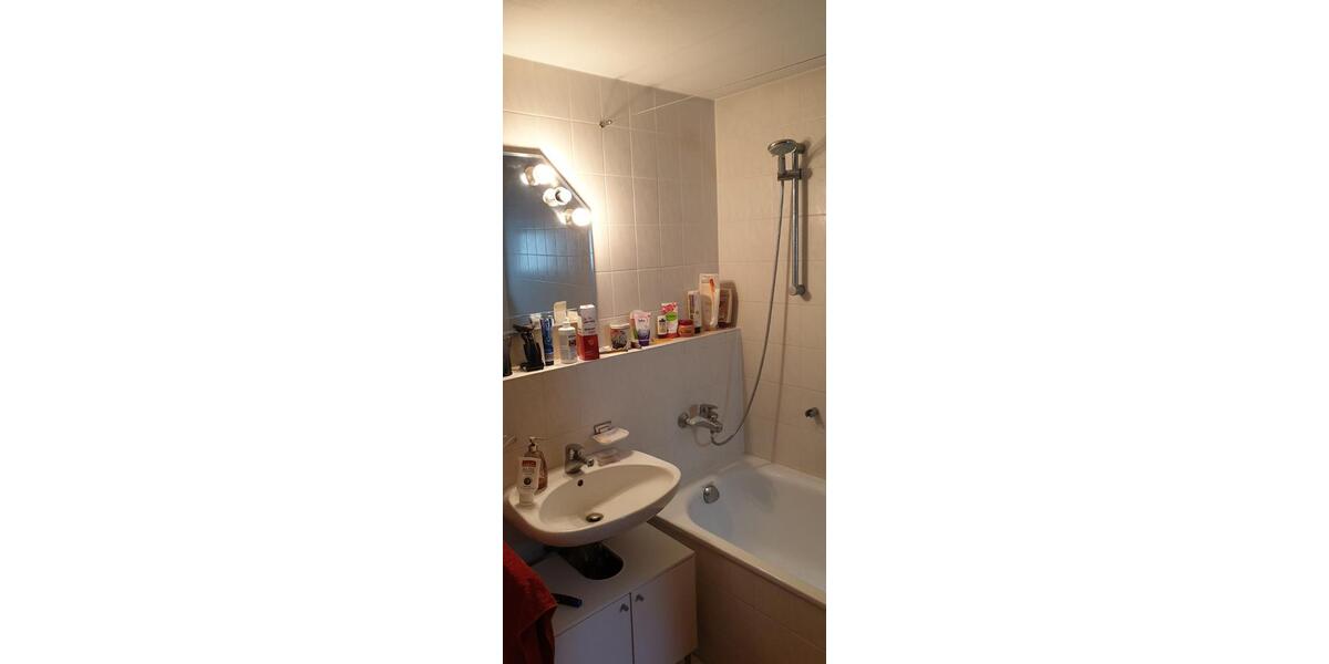 Etagenwohnung Ismaning - 2 Zimmer, 59 m&sup2;, 950&euro; | Angebot:25048078