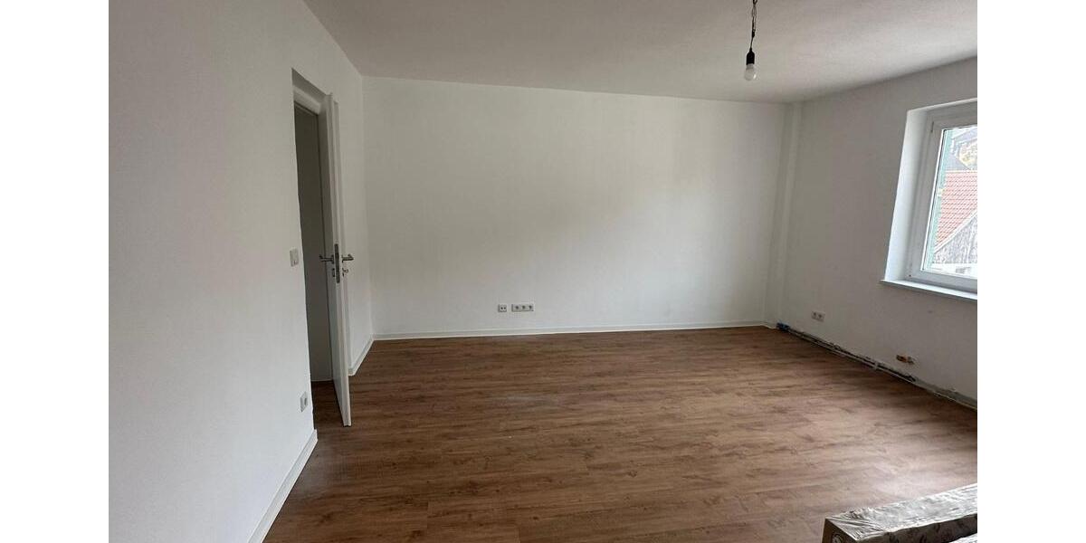 Schöne helle 4-Raumwohnung in der Innenstadt von Eisleben zu vermieten zimmer