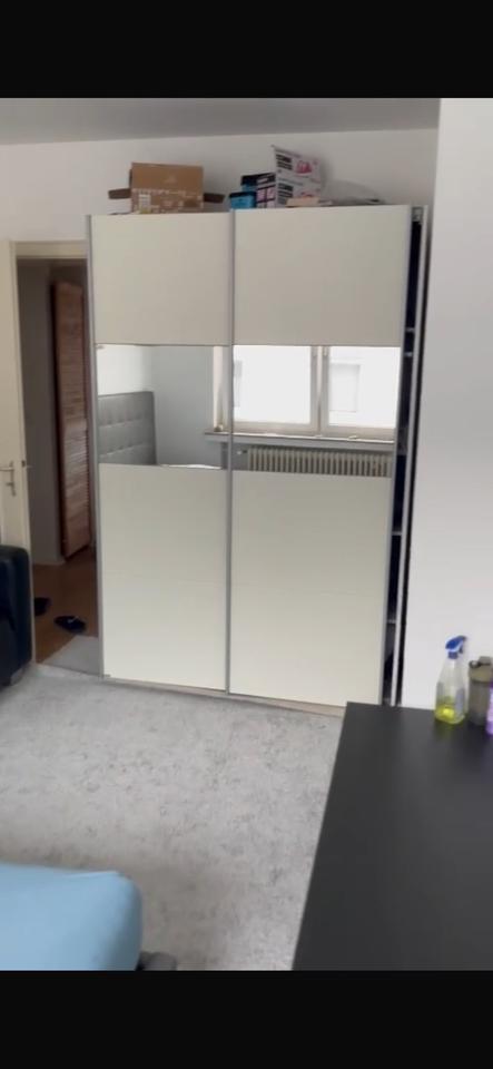vollmöblierte 40m^2 ein Zimmer-Wohnung zur Zwischenmitte für 650