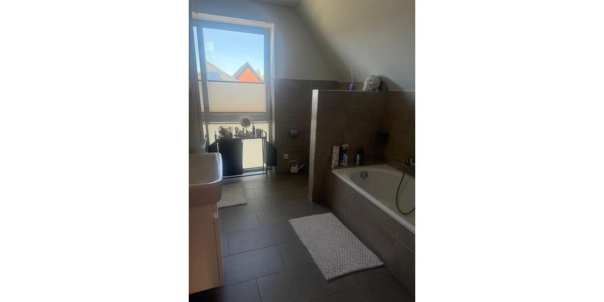 Doppelhaushälfte Wiesmoor - 4 Zimmer, 103 m&sup2;, 1.000&euro; | Angebot:26698294