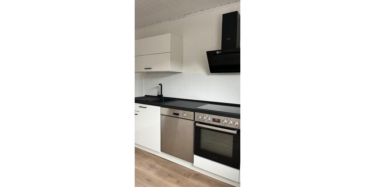 Etagenwohnung Kaiserslautern Betzenberg - 5 Zimmer, 126 m&sup2;, 1.350&euro; | Angebot:26464918