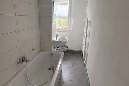 Wohnung Torgelow - 3 Zimmer, 60 m&sup2;, 400&euro; | Angebot:27110069