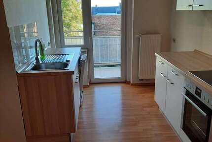 Wohnung Plauen Neundorfer Vorstadt - 2 Zimmer, 55 m&sup2;, 360&euro; | Angebot:25273628