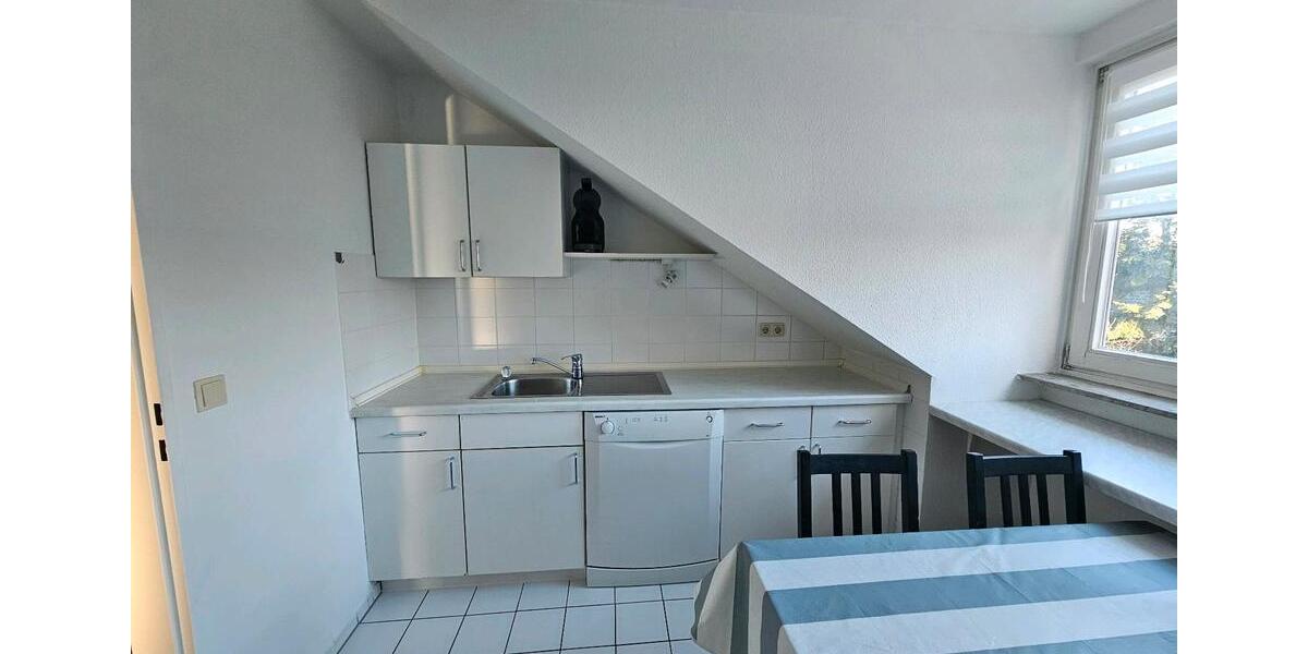 Dachgeschoßwohnung Hamburg Wandsbek - 2 Zimmer, 62 m&sup2;, 1.470&euro; | Angebot:26047385